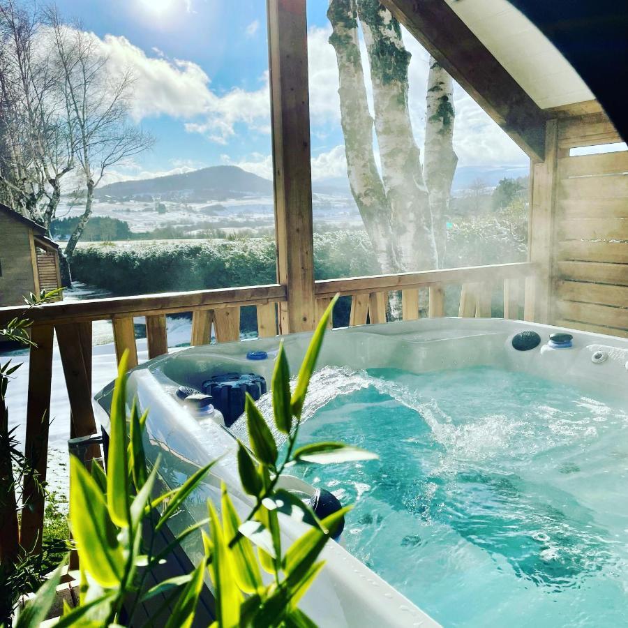 Domaine Les 2 Mondes Hotel Aydat Buitenkant foto