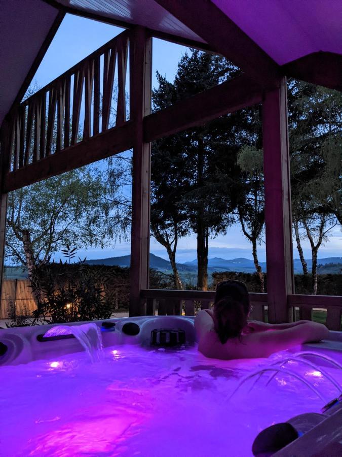 Domaine Les 2 Mondes Hotel Aydat Buitenkant foto