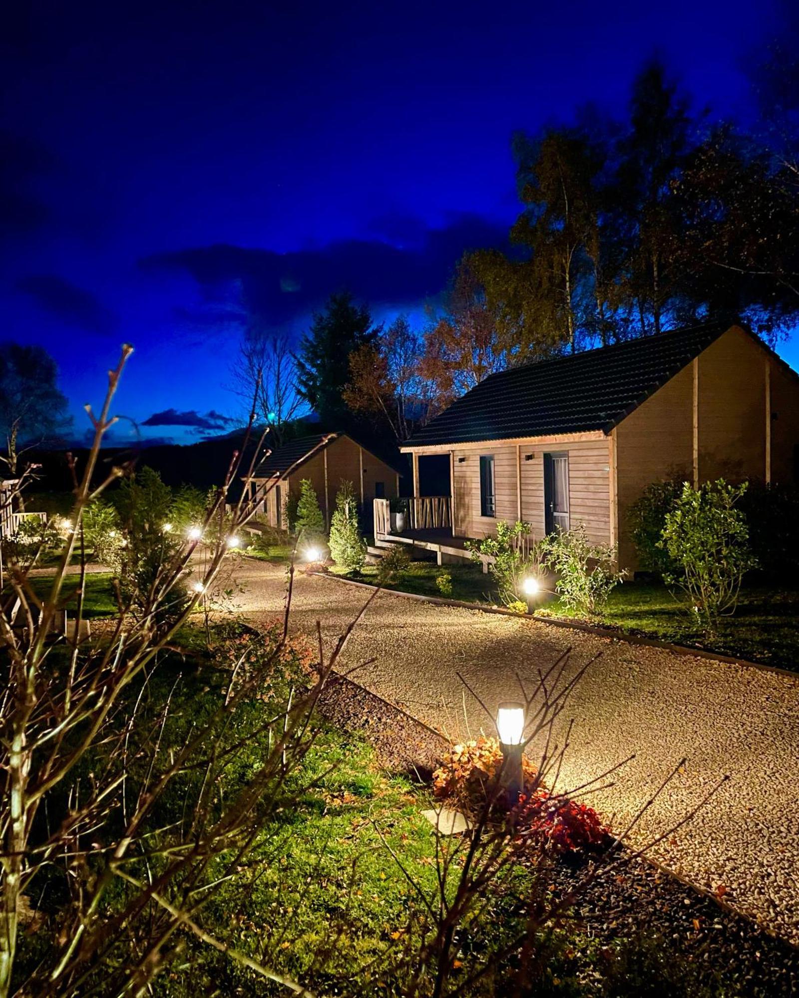 Domaine Les 2 Mondes Hotel Aydat Buitenkant foto